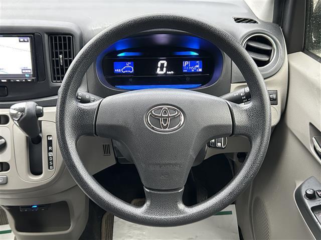 ピクシスエポック Ｘｆ　４ＷＤ　社外ナビＦＭ／ＡＭ／ワンセグ／ＣＤ　盗難防止装置　アイドリングストップ　純正マット　純正バイザー　パワーウィンドゥ　ダブルエアバック　リモコンキー　ＥＴＣ（17枚目）