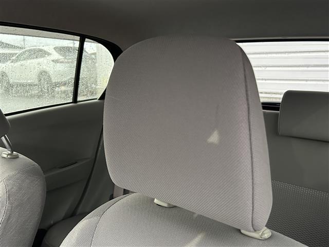 ピクシスエポック Ｘｆ　４ＷＤ　社外ナビＦＭ／ＡＭ／ワンセグ／ＣＤ　盗難防止装置　アイドリングストップ　純正マット　純正バイザー　パワーウィンドゥ　ダブルエアバック　リモコンキー　ＥＴＣ（25枚目）