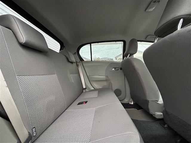 ピクシスエポック Ｘｆ　４ＷＤ　社外ナビＦＭ／ＡＭ／ワンセグ／ＣＤ　盗難防止装置　アイドリングストップ　純正マット　純正バイザー　パワーウィンドゥ　ダブルエアバック　リモコンキー　ＥＴＣ（28枚目）