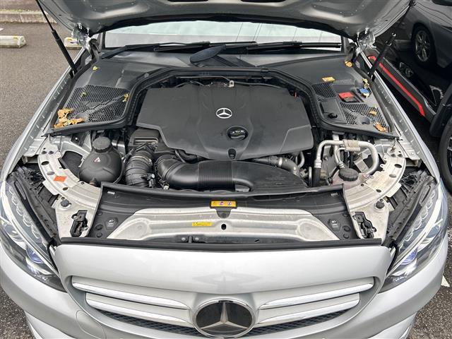 ガラスコーティング、ナビゲーション、ＥＴＣなど、その他のパーツの取り付けお見積もりのご相談も承っております！！クルマのこと何でもお任せください！