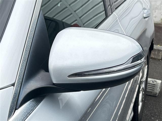 店頭在庫以外にも全国約４万台※の在庫から、ぴったりな１台をご提案します！※２０２３年１０月現在の在庫台数です。売約済の可能性があります。