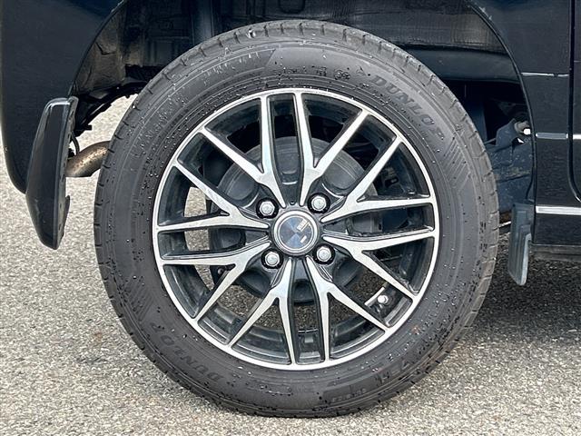 店頭在庫以外にも全国約４万台※の在庫から、ぴったりな１台をご提案します！※２０２３年１０月現在の在庫台数です。売約済の可能性があります。