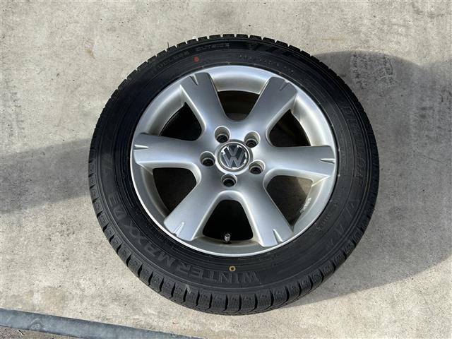 ゴルフ ＴＳＩハイラインブルーモーションテクノロジー　純正ナビ　フルセグＴＶ／ＡＭ／ＦＭ　ＣＤ／ＤＶＤ再生　Ｂｌｕｅｔｏｏｔｈ接続　バックカメラ　クルーズコントロール　ホールドブレーキ　電動パーキングブレーキ　オートライト　シートヒーター　純正ＡＷ（26枚目）