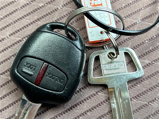 eKワゴン E 社外ナビ ワンセグTV/AM/FM/CD 前後ドライブレコーダー バックカメラ 横滑り防止装置 ETC スペアキー ドアバイザー 取扱説明書(21枚目)