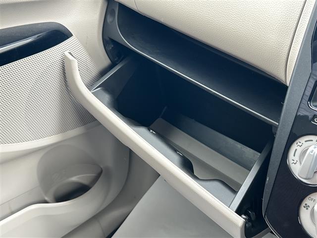 eKワゴン E 社外ナビ ワンセグTV/AM/FM/CD 前後ドライブレコーダー バックカメラ 横滑り防止装置 ETC スペアキー ドアバイザー 取扱説明書(28枚目)