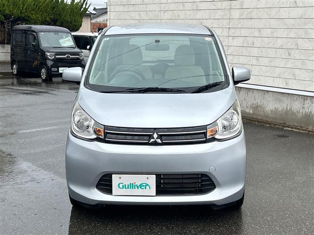 eKワゴン M 禁煙車 純正オーディオ FM AM CD アイドリングストップ 盗難防止装置 ハロゲンヘッドライト 電動格納ミラー リモコンキー フロアマット ドアバイザー 冬タイヤ積み込み(2枚目)