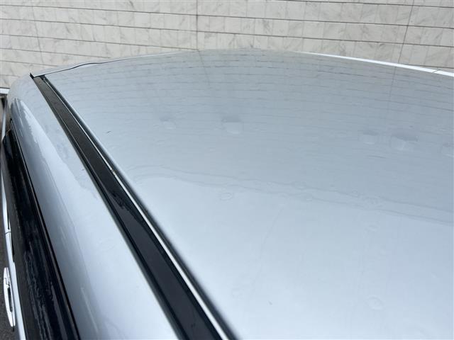 eKワゴン M 禁煙車 純正オーディオ FM AM CD アイドリングストップ 盗難防止装置 ハロゲンヘッドライト 電動格納ミラー リモコンキー フロアマット ドアバイザー 冬タイヤ積み込み(13枚目)