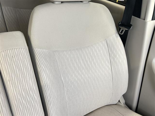 eKワゴン M 禁煙車 純正オーディオ FM AM CD アイドリングストップ 盗難防止装置 ハロゲンヘッドライト 電動格納ミラー リモコンキー フロアマット ドアバイザー 冬タイヤ積み込み(28枚目)