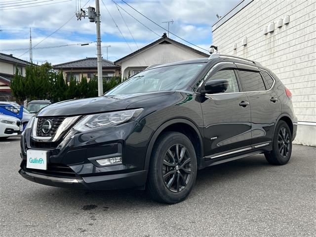 エクストレイル ２０Ｘｉ　ハイブリッド　４ＷＤ　純正９インチＳＤナビ　フルセグＴＶ／ＡＭ／ＦＭ／ＡＵＸ／Ｂｌｕ－ｒａｙ再生　Ｂｌｕｅｔｏｏｔｈ接続　プロパイロット　アラウンドビューモニター　パワーバックドア　レーダークルーズコントロール（4枚目）