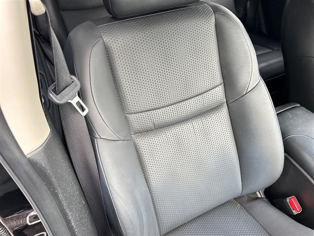 エクストレイル ２０Ｘｉ　ハイブリッド　４ＷＤ　純正９インチＳＤナビ　フルセグＴＶ／ＡＭ／ＦＭ／ＡＵＸ／Ｂｌｕ－ｒａｙ再生　Ｂｌｕｅｔｏｏｔｈ接続　プロパイロット　アラウンドビューモニター　パワーバックドア　レーダークルーズコントロール（34枚目）