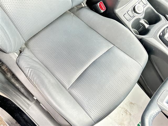 エクストレイル ２０Ｘｉ　ハイブリッド　４ＷＤ　純正９インチＳＤナビ　フルセグＴＶ／ＡＭ／ＦＭ／ＡＵＸ／Ｂｌｕ－ｒａｙ再生　Ｂｌｕｅｔｏｏｔｈ接続　プロパイロット　アラウンドビューモニター　パワーバックドア　レーダークルーズコントロール（35枚目）