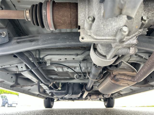 Ｎ－ＢＯＸカスタム Ｇ・Ｌパッケージ　４ＷＤ　エクリプスＳＤナビＴＶ　フルセグＴＶ　ＥＴＣ　左側パワースライドドア　ドライブレコーダー　プッシュスタート　スマートキー　純正１４インチアルミ　ＨＩＤヘッドライト　アイドリングストップ（9枚目）