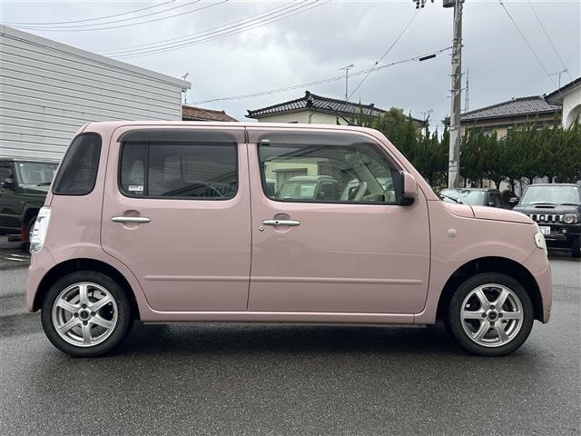 ミラココア ココアＸ　禁煙車　ＡＭ／ＦＭ／ＡＵＸ接続　ＡＢＳ　アイドリングストップ　スタッドレスタイヤ車載　社外１４インチＡＷ　ハロゲンライ　Ｗ＋サイドエアバック　純正フロアマット　スマートキー（7枚目）