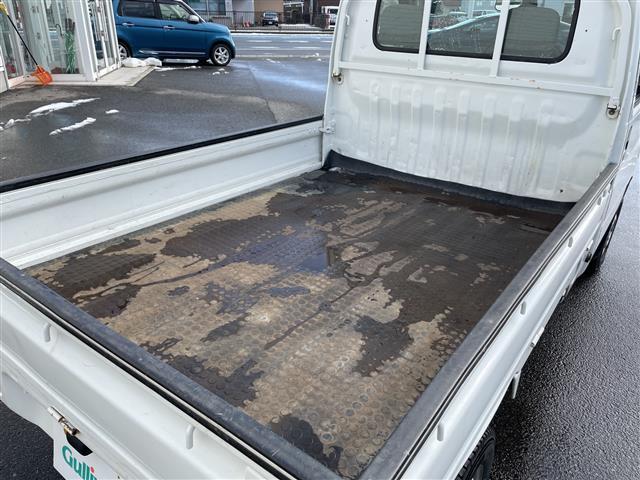 アクティトラック ベースグレード　４ＷＤ　エアコン　パワステ　三方開　夏冬タイヤ有り（14枚目）