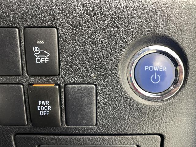 アルファードハイブリッド ＳＲ　禁煙　純正１０型ナビ　純正フリップダウンモニター　クルーズコントロール　両側パワースライドドア　ハーフレザーシート　パワーシート　ビルトインＥＴＣ　バックカメラ　スマートキー　オートマチックハイビーム（12枚目）