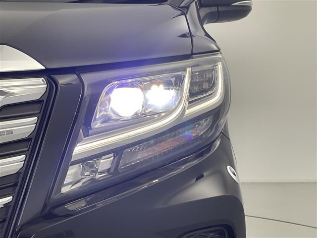 アルファードハイブリッド ＳＲ　禁煙　純正１０型ナビ　純正フリップダウンモニター　クルーズコントロール　両側パワースライドドア　ハーフレザーシート　パワーシート　ビルトインＥＴＣ　バックカメラ　スマートキー　オートマチックハイビーム（37枚目）