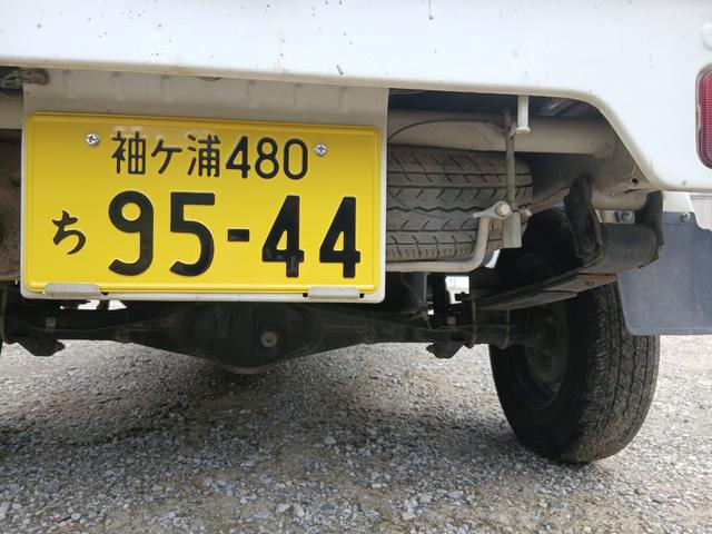 キャリイトラック KCエアコン・パワステ 4WD 軽トラック MT エアコン パワーステアリング(11枚目)