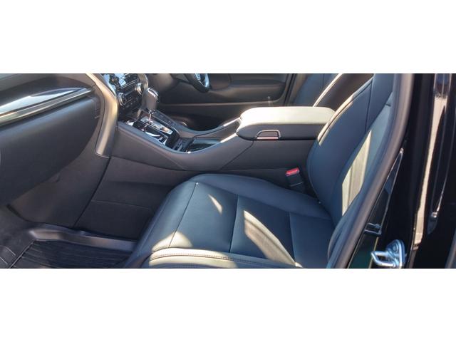 アルファード ２．５Ｓ　Ｃパッケージ　サンルーフ　前後ドラレコ　レーダー探知機　リアモニター（14枚目）