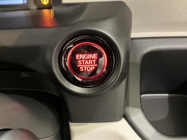 Ｎ－ＢＯＸ ベースグレード　レンタカー登録　運転支援機能　ドラレコ　８インチ純正ナビ　ＥＴＣ　フロアマット　フルＬＥＤヘッドライト　７インチＴＦＴ液晶メーター　オートパーキングブレーキ　充電用ＵＳＢ　ＵＶ・ＩＲカットガラス（24枚目）