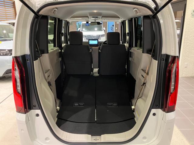 Ｎ－ＢＯＸ ベースグレード　レンタカー登録　運転支援機能　ドラレコ　８インチ純正ナビ　ＥＴＣ　フロアマット　フルＬＥＤヘッドライト　７インチＴＦＴ液晶メーター　オートパーキングブレーキ　充電用ＵＳＢ　ＵＶ・ＩＲカットガラス（45枚目）