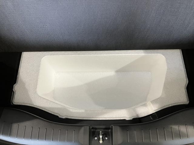 フィット ホーム フロアマット 8インチ純正ナビ ETC ドラレコ レンタカー登録 運転支援 フルLEDヘッドライト 電子制御パーキングブレーキ LEDルームランプ フルオートエアコン コンビシート スマートキー(43枚目)