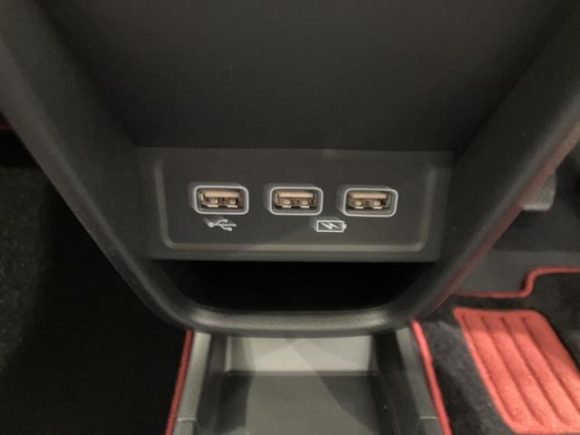 N-ONE RS 6MT デカール 無限エアロ・フロアマット 8インチ純正ナビ ETC 運転席助手席シートヒーター 電子制御パーキングブレーキ フルLEDヘッドライト 360°UV・IRカット RSエクステリア 展示車(34枚目)