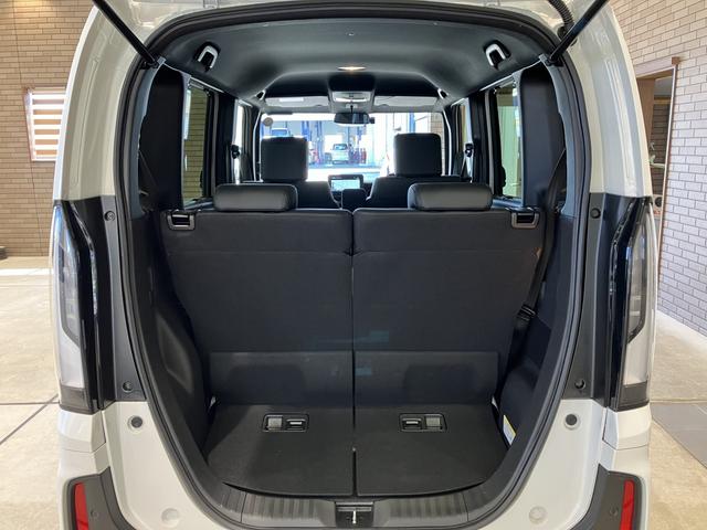 Ｎ－ＢＯＸカスタム ターボ　フロアマット　８インチ純正ナビ　ＥＴＣ　シートヒーター　フルＬＥＤヘッドライト　両側パワスラ　７インチＴＦＴ液晶メーター　オートパーキングブレーキ　パドルシフト　充電用ＵＳＢ　３６０°ＵＶ・ＩＲカット（44枚目）