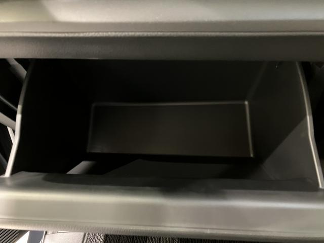 ステップワゴン eHEVスパーダプレミアムラインブラックエディション フロアマット 11.4インチ純正ナビ ETC 全周囲カメラ 運転支援 ブラインドスポットモニター 両側パワスラ シートヒーター 減速セレクター パワーテールゲート 全列USB 後退出庫サポート 試乗車(36枚目)