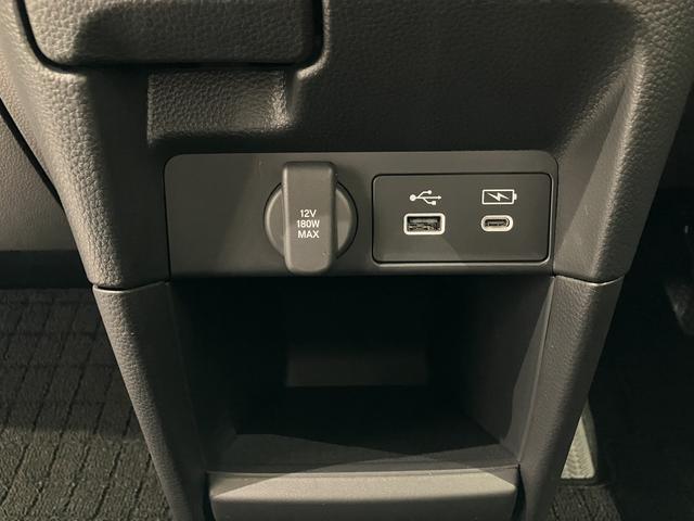 ステップワゴン eHEVスパーダプレミアムラインブラックエディション フロアマット 11.4インチ純正ナビ ETC 全周囲カメラ 運転支援 ブラインドスポットモニター 両側パワスラ シートヒーター 減速セレクター パワーテールゲート 全列USB 後退出庫サポート 試乗車(39枚目)