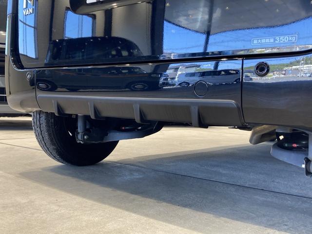 Ｎ－ＶＡＮ＋スタイル ファン　無限エアロ・マット　ＭＤ５アルミホイール　エアロイルミ　デカール　７インチ純正ナビ　ＥＴＣ　フルＬＥＤヘッドライト　充電用ＵＳＢ　ＤＣ１２Ｖソケット〈助手席／荷室〉　ＩＲ／ＵＶカットフロントガラス（8枚目）