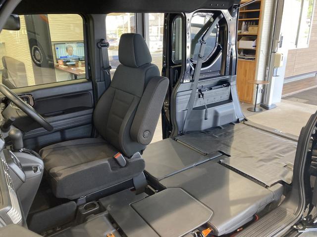 Ｎ－ＶＡＮ＋スタイル ファン　無限エアロ・マット　ＭＤ５アルミホイール　エアロイルミ　デカール　７インチ純正ナビ　ＥＴＣ　フルＬＥＤヘッドライト　充電用ＵＳＢ　ＤＣ１２Ｖソケット〈助手席／荷室〉　ＩＲ／ＵＶカットフロントガラス（40枚目）