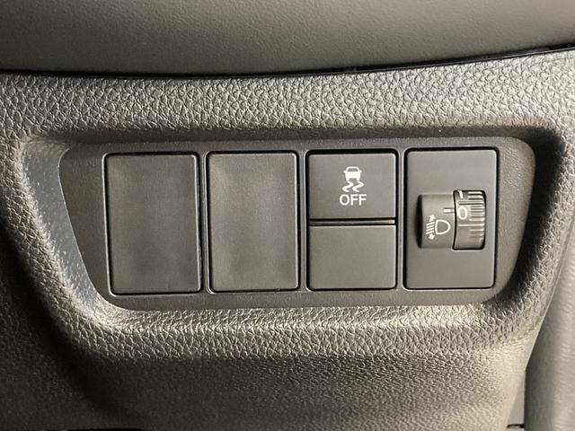 ＷＲ－Ｖ Ｚ　ブラックスタイル　無限エアロ・マット　９インチ純正ナビ　ＥＴＣ　パドルシフト　パーセルカバー　７インチデジタルメータ　フルＬＥＤヘッドライト　リアベンチレーション　リアＳリマインダー　ＵＳＢ　本革巻ステアリング　展示車（31枚目）