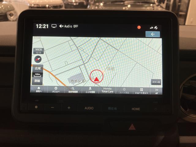 Ｎ－ＢＯＸジョイ ベースグレード　フロアマット　８インチ純正ナビ　ＥＴＣ　シートヒーター　運転支援　フルＬＥＤヘッド　両側パワスラ　７インチ液晶メーター　ＵＳＢ　３６０°ＵＶ・ＩＲカットガラス　チエック柄撥水ファブリック　２トーン（12枚目）