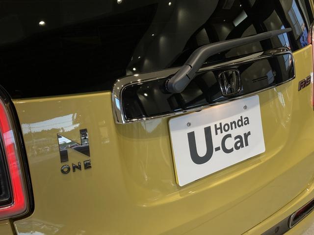 Ｎ－ＯＮＥ ＲＳ　６ＭＴ　デカール　無限エアロ・フロアマット　８インチ純正ナビ　ＥＴＣ　運転席助手席シートヒーター　電子制御パーキングブレーキ　フルＬＥＤヘッドライト　３６０°ＵＶ・ＩＲカット　ＲＳエクステリア　展示車（6枚目）