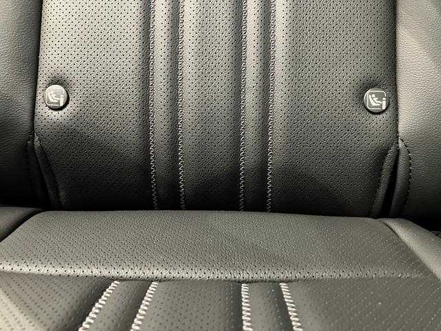 ＺＲ－Ｖ ｅ：ＨＥＶ　Ｚ　ＢＳＩ・後退出庫サポートレス　フロアマット　ＥＴＣ２．０　全周囲カメラ　ワイヤレス充電　ホンダコネクトディスプレー　１０．２インチデジタルメーター　シートヒーター　ＢＯＳＥサウンドシステム　パワーテールゲート　本革シート（40枚目）