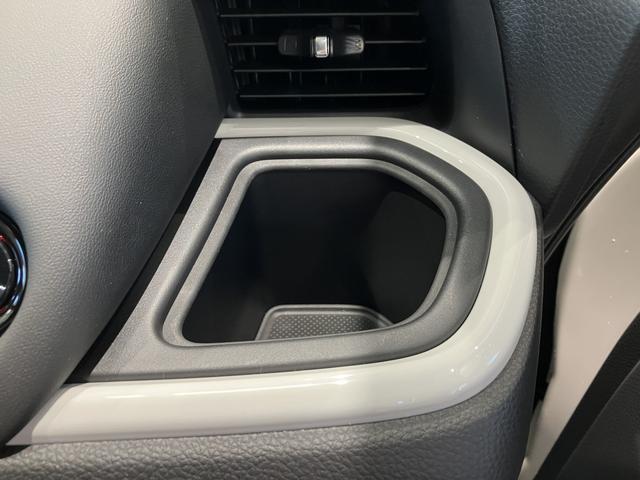 フィット ｅ：ＨＥＶホーム　フロアマット　８インチ純正ナビ　ＥＴＣ　フルＬＥＤヘッドライト　運転支援　電子制御パーキングブレーキ　オートブレーキホールド　ＬＥＤルームランプ　フルオートエアコン　コンビシート　スマートキー（37枚目）