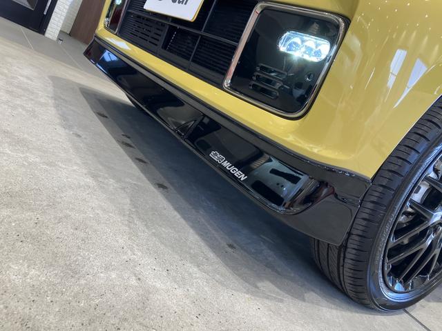 �����t�����g�A���_�[�X�|�C���[�𑕒����Ă���܂��B���[�����C�h�����������Ă�f�U�C���ƂȂ��Ă���܂��I