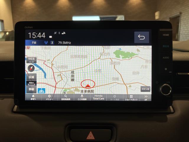 ヴェゼル ｅ：ＨＥＶ　Ｚ　フロアマット　ＥＴＣ　９インチ純正ナビ　シートヒーター　ブラインドスポットモニター　減速セレクター　ステアリングヒーター　予約機能付パワーテールゲート　リアヒーターダクト　１８インチアルミ（9枚目）