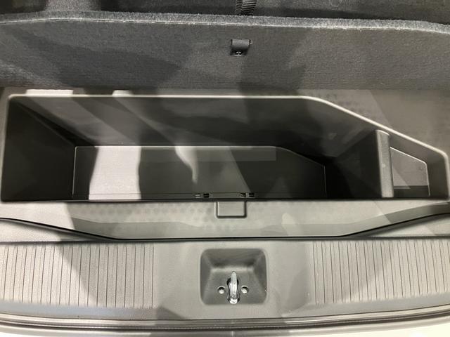 ヴェゼル ｅ：ＨＥＶ　Ｚ　フロアマット　ＥＴＣ　９インチ純正ナビ　シートヒーター　ブラインドスポットモニター　減速セレクター　ステアリングヒーター　予約機能付パワーテールゲート　リアヒーターダクト　１８インチアルミ（49枚目）