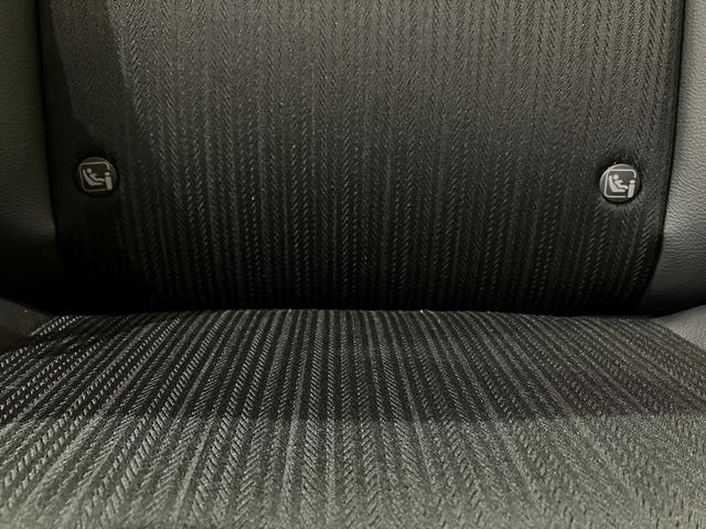 ステップワゴン ｅ：ＨＥＶスパーダ　ドラレコ　フロアマット　１１．４インチ純正ナビ　ＥＴＣ　減速セレクター　パーキングＳ　ブラインドスポットモニター　シートＨ　両側パワスラ　パワーテールゲート　全列ＵＳＢ　１６インチＡＷ　レンタカー登録（49枚目）