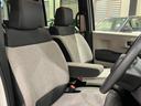 ベースグレード　レンタカー登録　運転支援機能　ドラレコ　８インチ純正ナビ　ＥＴＣ　フロアマット　フルＬＥＤヘッドライト　７インチＴＦＴ液晶メーター　オートパーキングブレーキ　充電用ＵＳＢ　ＵＶ・ＩＲカットガラス（42枚目）