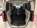 ベースグレード　レンタカー登録　運転支援機能　ドラレコ　８インチ純正ナビ　ＥＴＣ　フロアマット　フルＬＥＤヘッドライト　７インチＴＦＴ液晶メーター　オートパーキングブレーキ　充電用ＵＳＢ　ＵＶ・ＩＲカットガラス（45枚目）