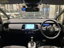 クロスター　レンタカー登録　ＣＲＯＳＳＴＡＲ専用エクステリア　運転支援機能　ドラレコ　９インチ純正ナビ　ＥＴＣ　オートパーキングブレーキ　ＬＥＤヘッドライト　ＬＥＤルームランプ　フロアマット　ルーフレール（13枚目）