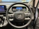 運転している間、長く触れているものだから手になじむハンドルがいいですよね。本革巻のステアリングは乗れば乗るほど手になじんでいきます。