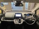 フリード e:HEVクロスター フロアマット 9インチ純正ナビ ETC シートヒーター 運転支援 LEDヘッドライト ブラインドスポットモニター 本革巻ステアリングホイール 360°スーパーUV・IRカット 15インチAW(6枚目)