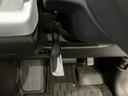 e:HEVクロスター フロアマット 9インチ純正ナビ ETC シートヒーター 運転支援 LEDヘッドライト ブラインドスポットモニター 本革巻ステアリングホイール 360°スーパーUV・IRカット 15インチAW(25枚目)