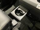e:HEVクロスター フロアマット 9インチ純正ナビ ETC シートヒーター 運転支援 LEDヘッドライト ブラインドスポットモニター 本革巻ステアリングホイール 360°スーパーUV・IRカット 15インチAW(34枚目)