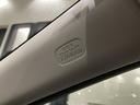 ｅ：ＨＥＶクロスター　フロアマット　９インチ純正ナビ　ＥＴＣ　シートヒーター　運転支援　ＬＥＤヘッドライト　ブラインドスポットモニター　本革巻ステアリングホイール　３６０°スーパーＵＶ・ＩＲカット　１５インチＡＷ（38枚目）