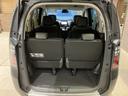 3列シートにしても、ちょっとしたお買い物のお荷物を積むスペースがございます!