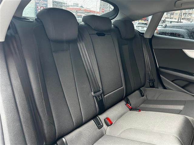A5スポーツバック 2.0TFSI(10枚目)